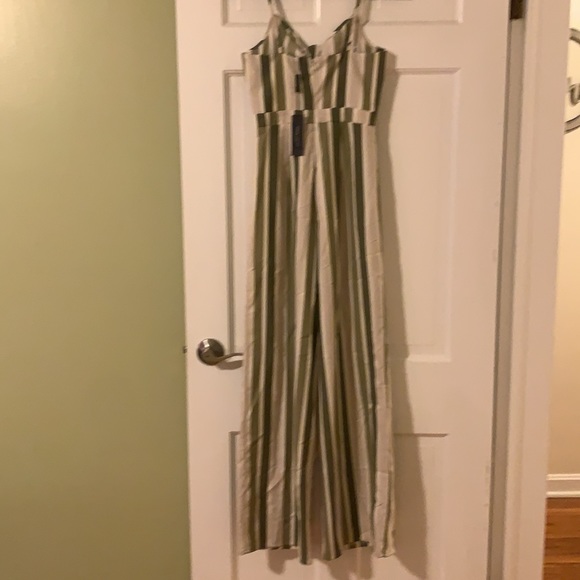 Striped Jumpsuit - Picture 4 of 5